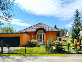 Ferienwohnung Am Waldesrand - Garten, Terrasse, Grill, Luftkühler, Massagesessel, Kinderspielecke, Spielekonsole